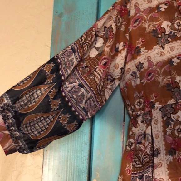 Sheer Duster - Picture 2 of 2